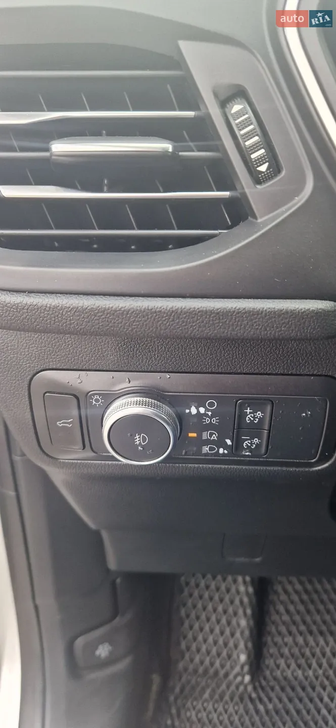 2020 Ford Escape - мініатюра 10