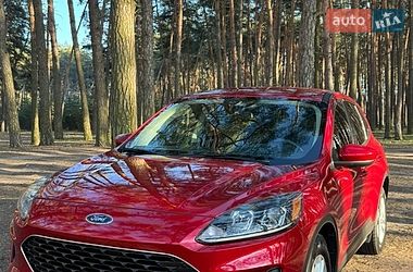 Позашляховик / Кросовер Ford Escape 2020 в Сумах