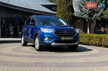 Внедорожник / Кроссовер Ford Escape 2018 в Львове