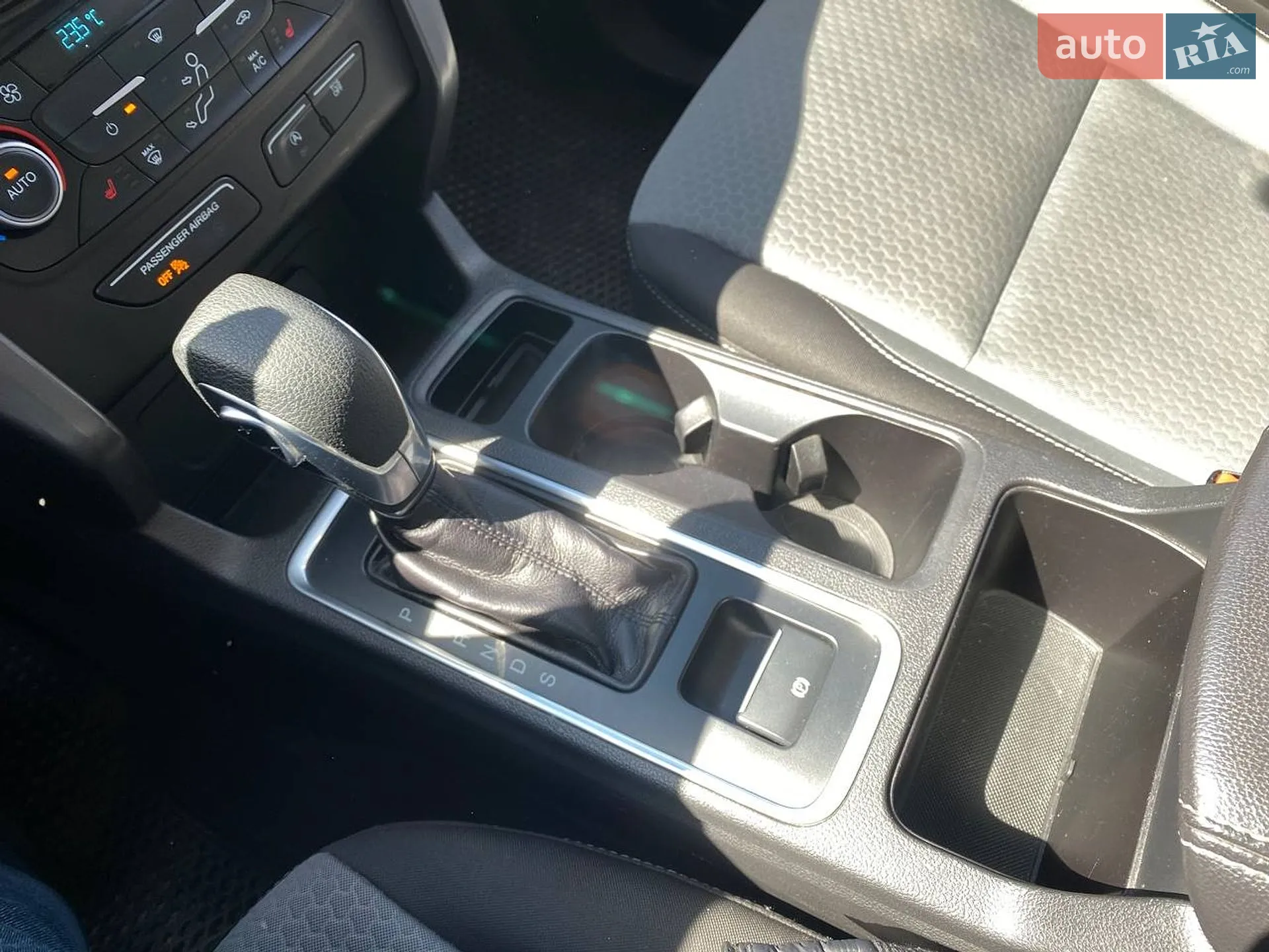 2018 Ford Escape - мініатюра 19