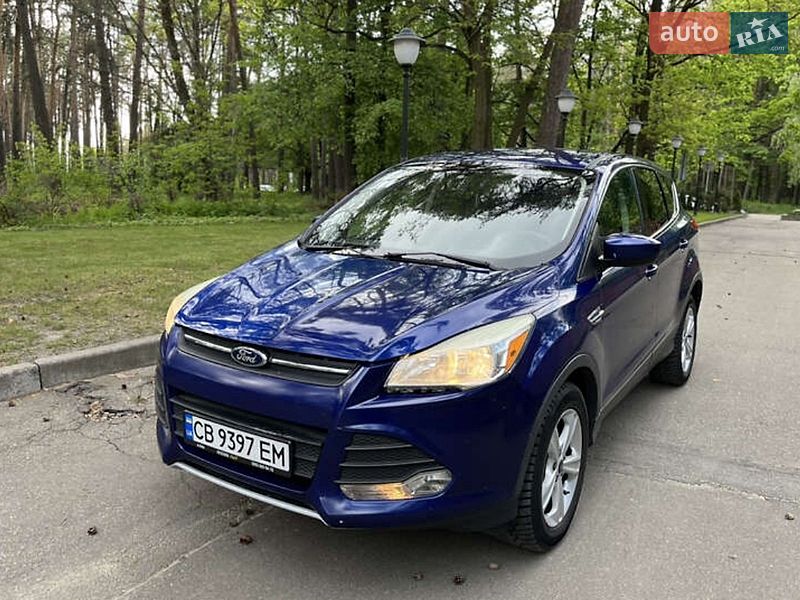 Внедорожник / Кроссовер Ford Escape 2014 в Чернигове