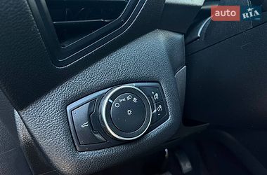 Позашляховик / Кросовер Ford Escape 2019 в Києві