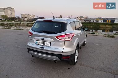 Внедорожник / Кроссовер Ford Escape 2014 в Переяславе