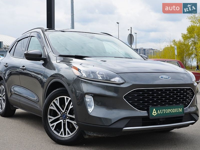 Позашляховик / Кросовер Ford Escape 2020 в Києві