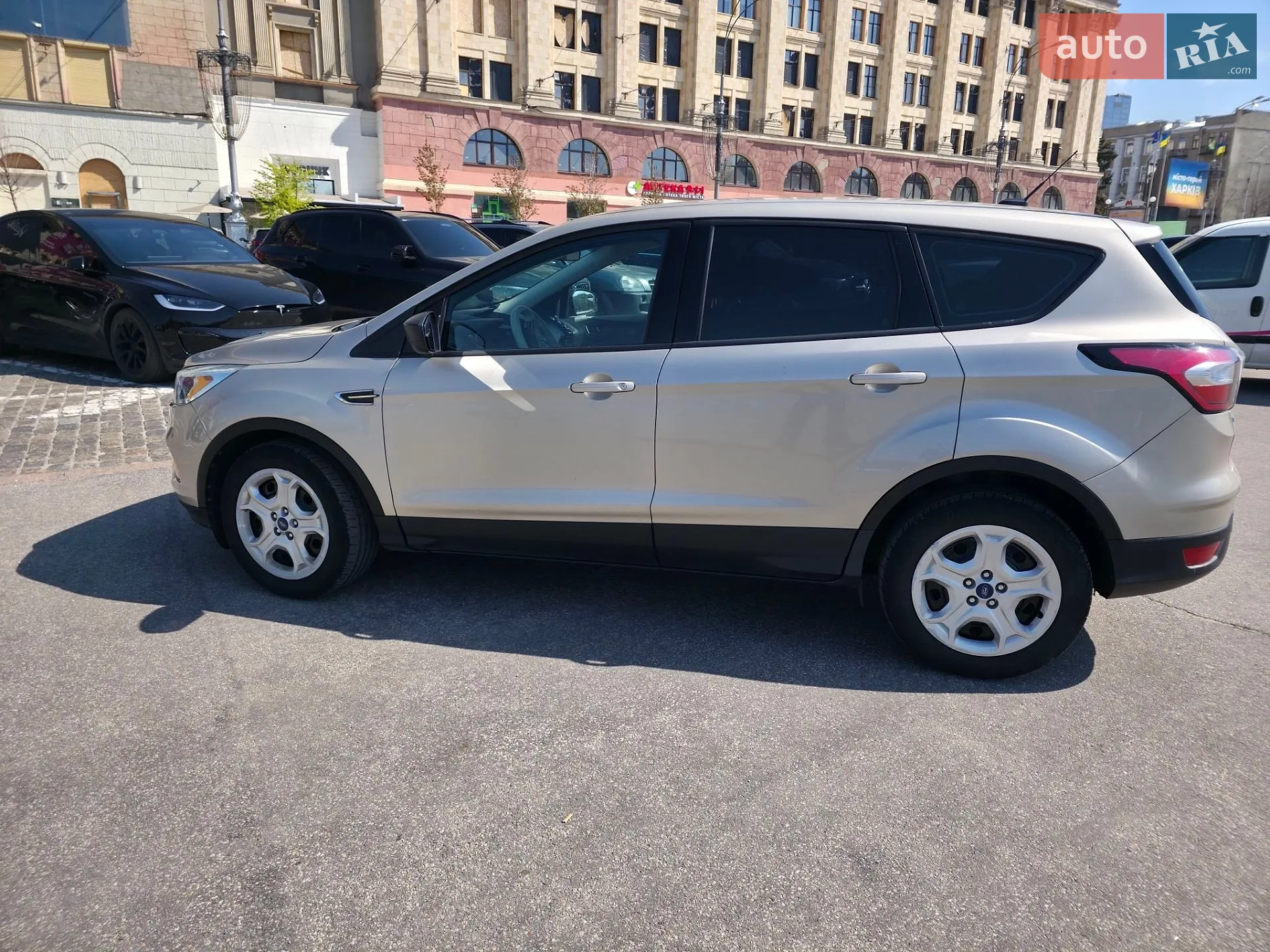 2016 Ford Escape - мініатюра 3