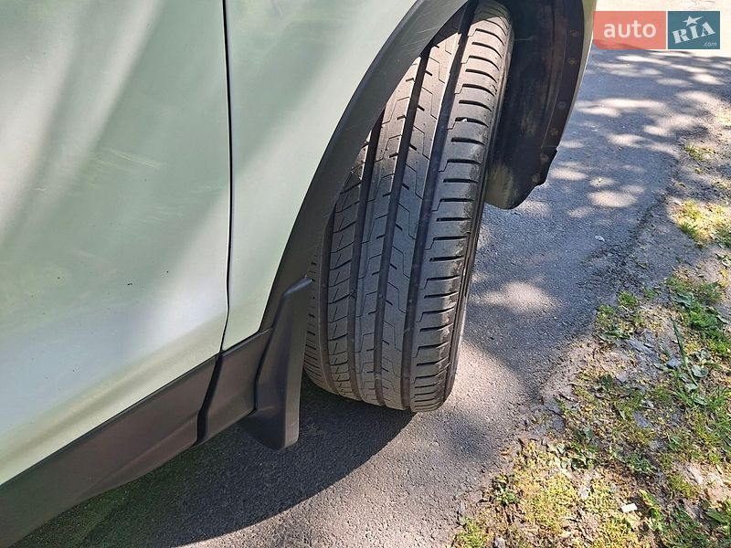 Внедорожник / Кроссовер Ford Escape 2019 в Изяславе