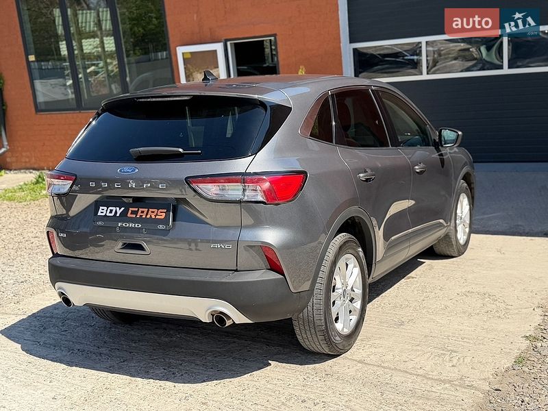 Внедорожник / Кроссовер Ford Escape 2021 в Ивано-Франковске