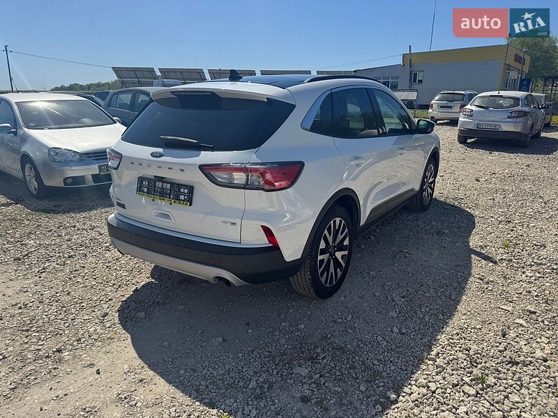 Позашляховик / Кросовер Ford Escape 2019 в Городку