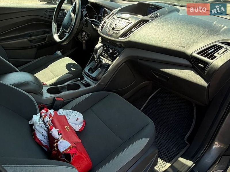 Позашляховик / Кросовер Ford Escape 2013 в Дніпрі