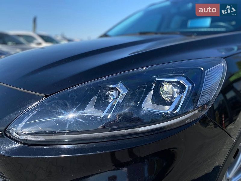 Внедорожник / Кроссовер Ford Escape 2021 в Киеве