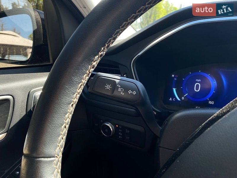 Внедорожник / Кроссовер Ford Escape 2021 в Киеве