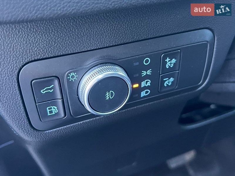 Внедорожник / Кроссовер Ford Escape 2020 в Одессе
