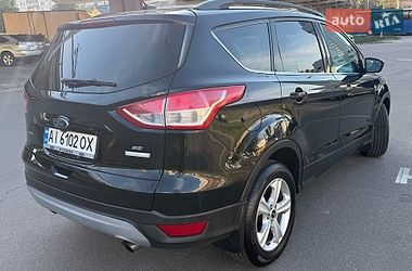 Позашляховик / Кросовер Ford Escape 2016 в Києві
