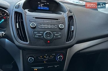 Позашляховик / Кросовер Ford Escape 2017 в Вінниці
