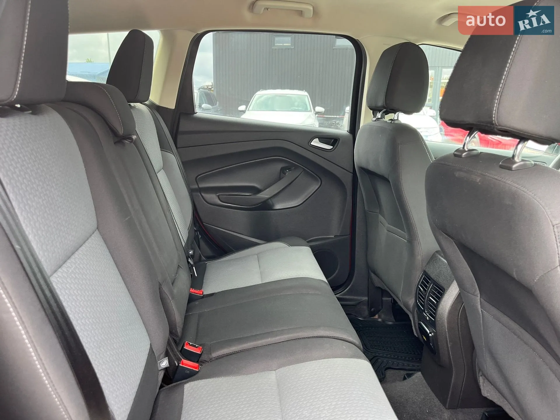 2016 Ford Escape - мініатюра 16