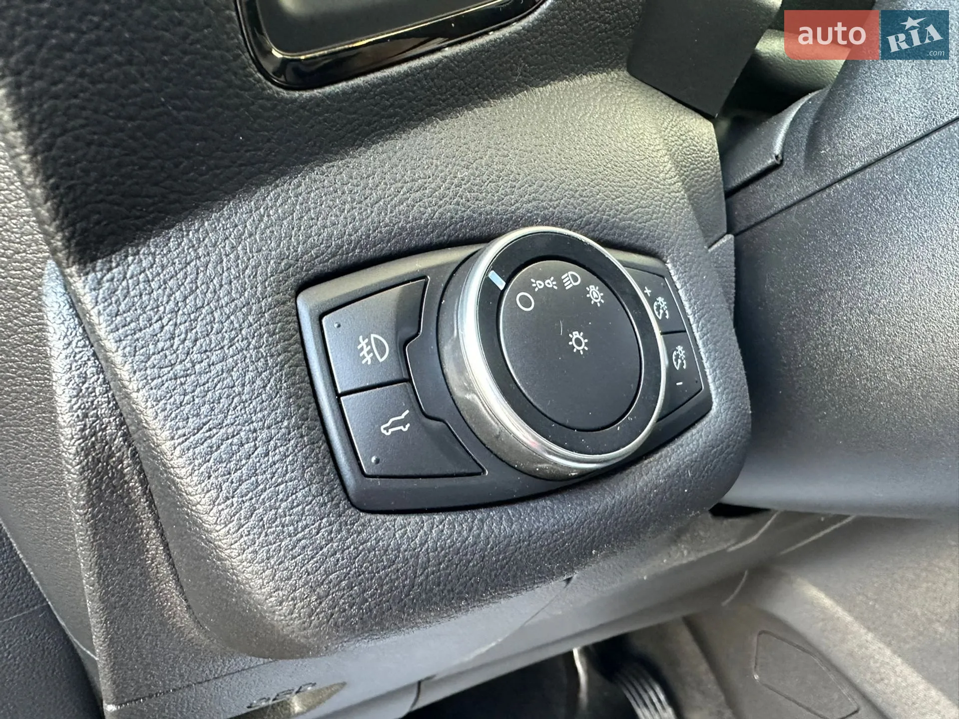 2018 Ford Escape - мініатюра 48