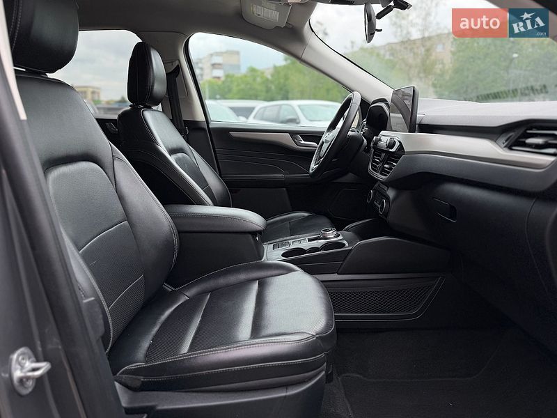 Внедорожник / Кроссовер Ford Escape 2022 в Шептицькому