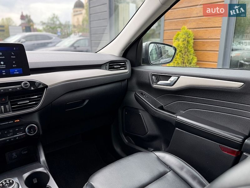 Внедорожник / Кроссовер Ford Escape 2022 в Шептицькому