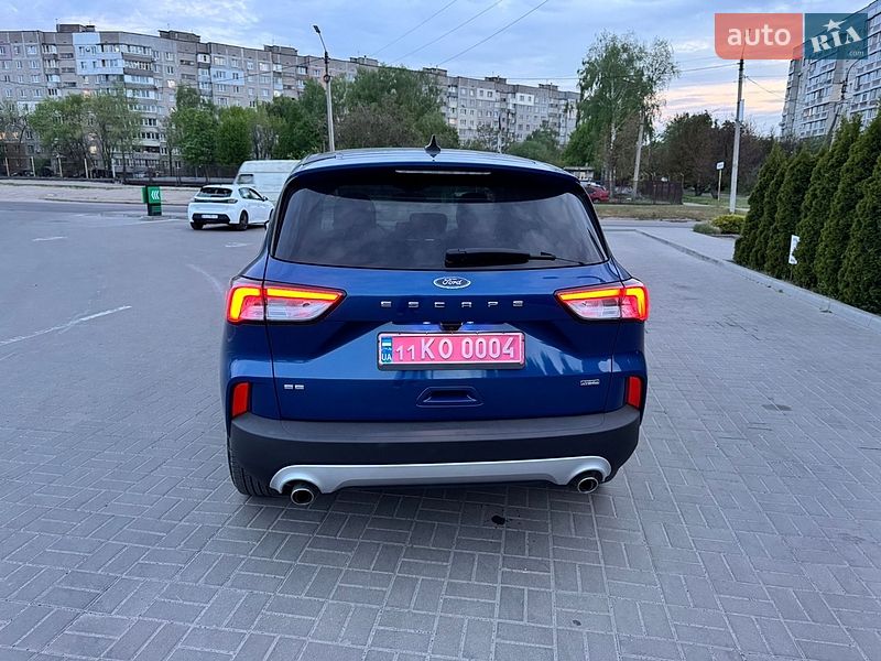 Внедорожник / Кроссовер Ford Escape 2022 в Черкассах