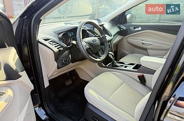Внедорожник / Кроссовер Ford Escape 2019 в Ровно