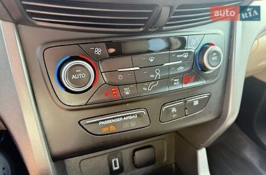 Внедорожник / Кроссовер Ford Escape 2019 в Ровно