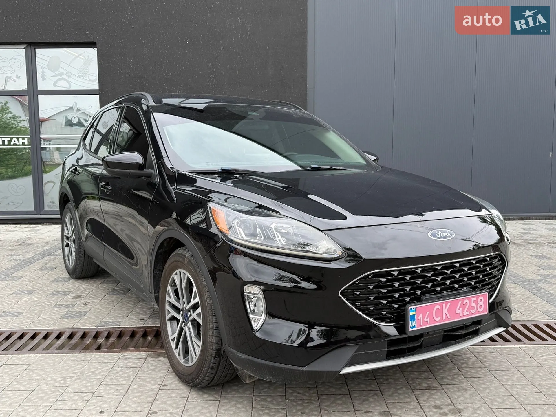 2020 Ford Escape - мініатюра 2
