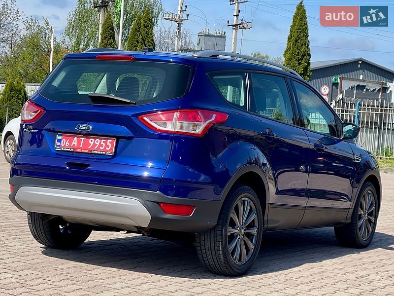 Позашляховик / Кросовер Ford Escape 2015 в Житомирі