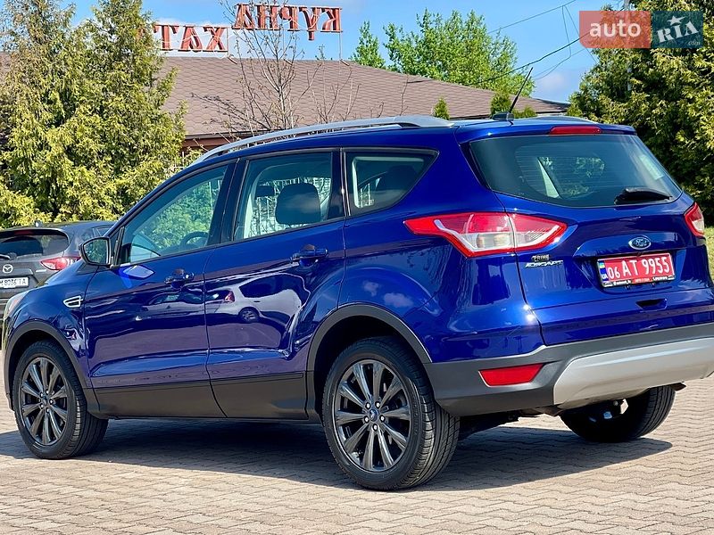 Позашляховик / Кросовер Ford Escape 2015 в Житомирі