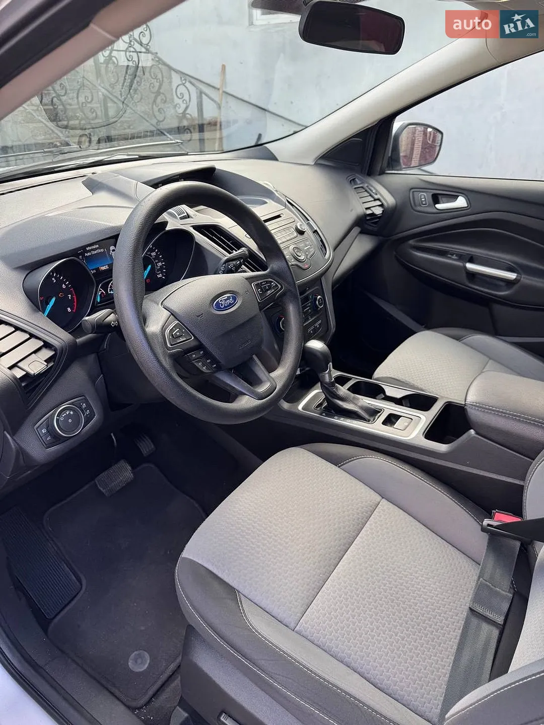 2017 Ford Escape - мініатюра 9