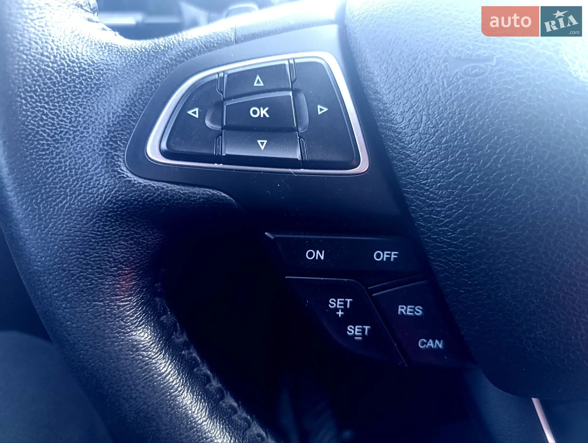 2017 Ford Escape - мініатюра 17