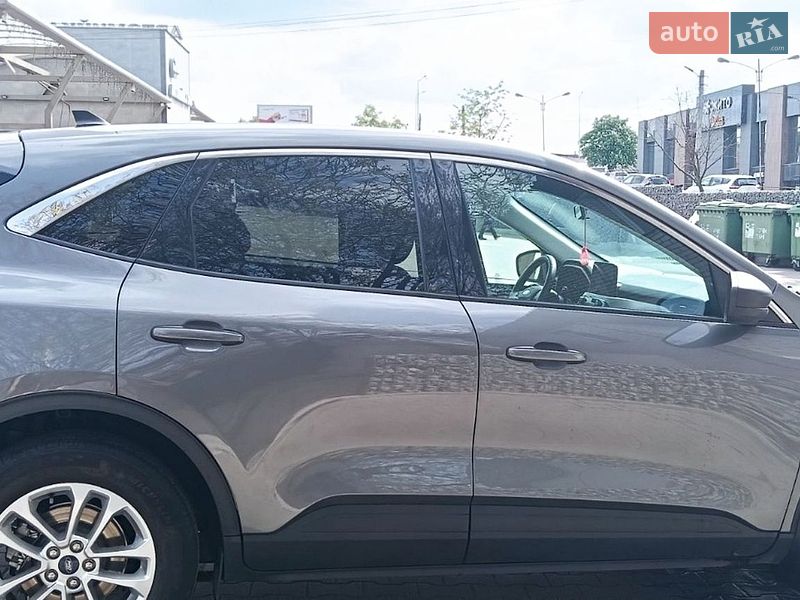 Внедорожник / Кроссовер Ford Escape 2022 в Житомире