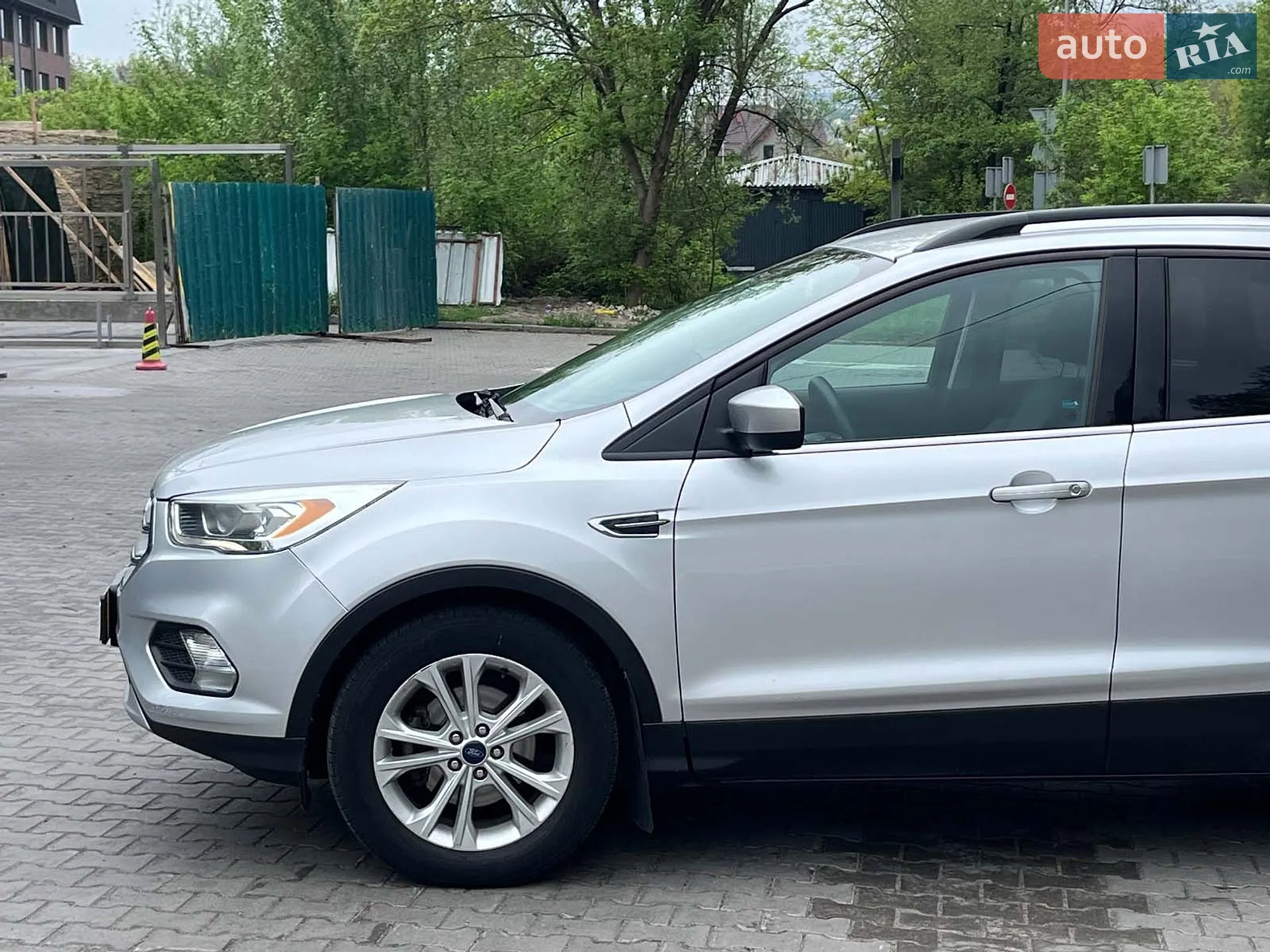 2017 Ford Escape - мініатюра 4