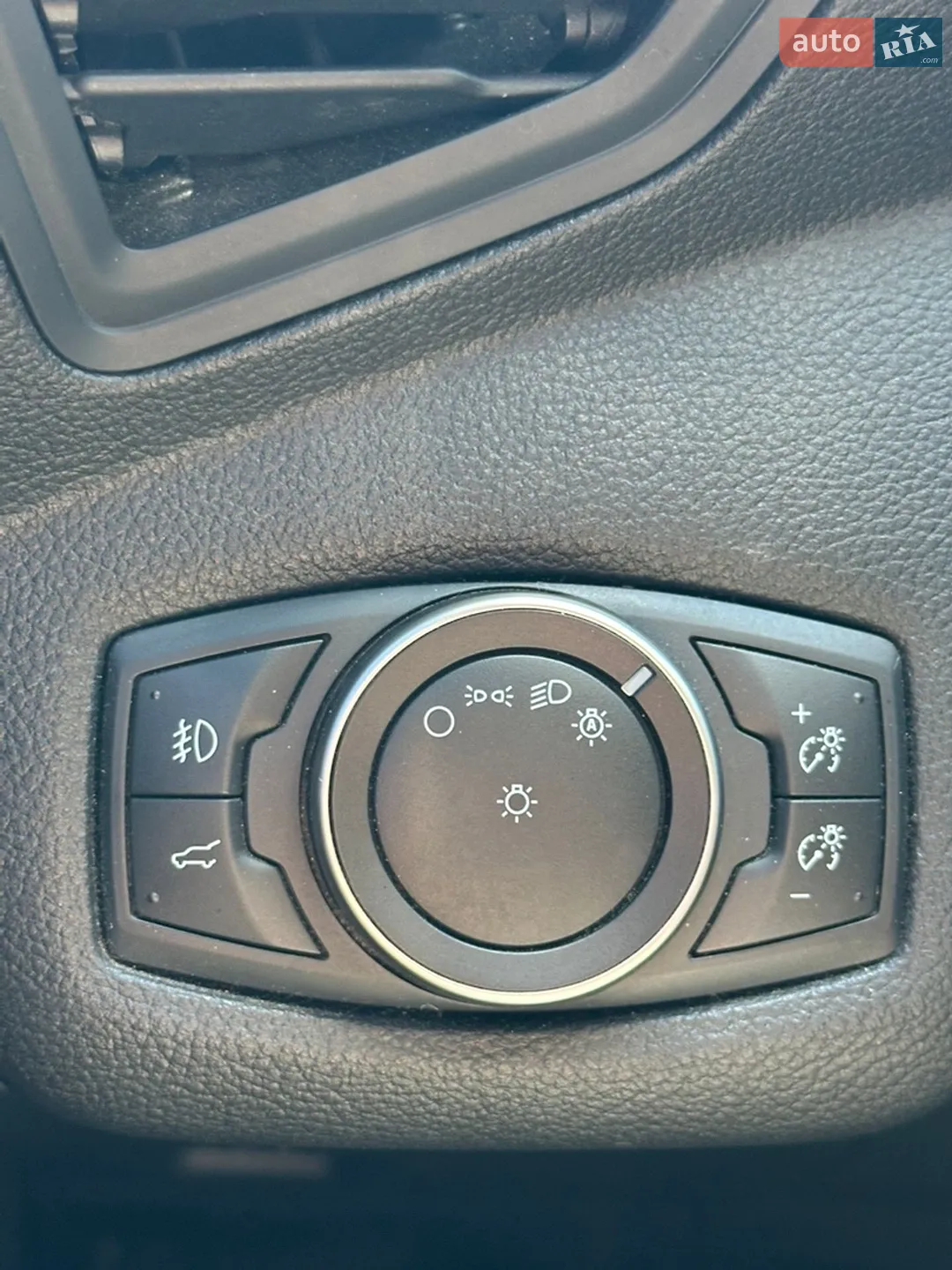 2017 Ford Escape - мініатюра 19