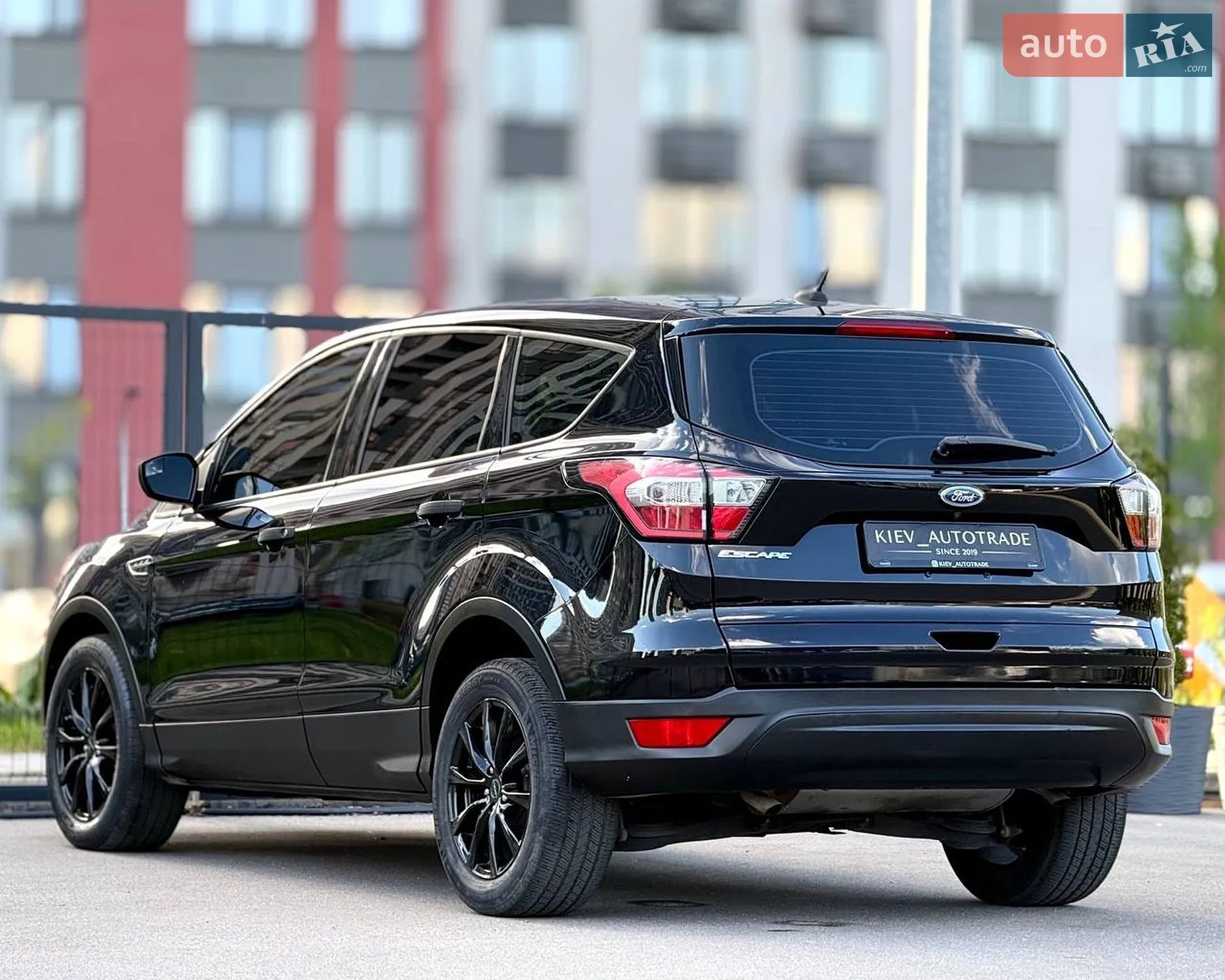2018 Ford Escape - мініатюра 16