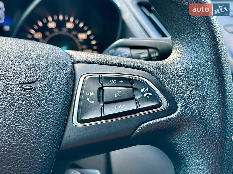 Внедорожник / Кроссовер Ford Escape 2018 в Киеве
