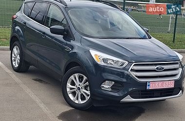 Внедорожник / Кроссовер Ford Escape 2018 в Ивано-Франковске