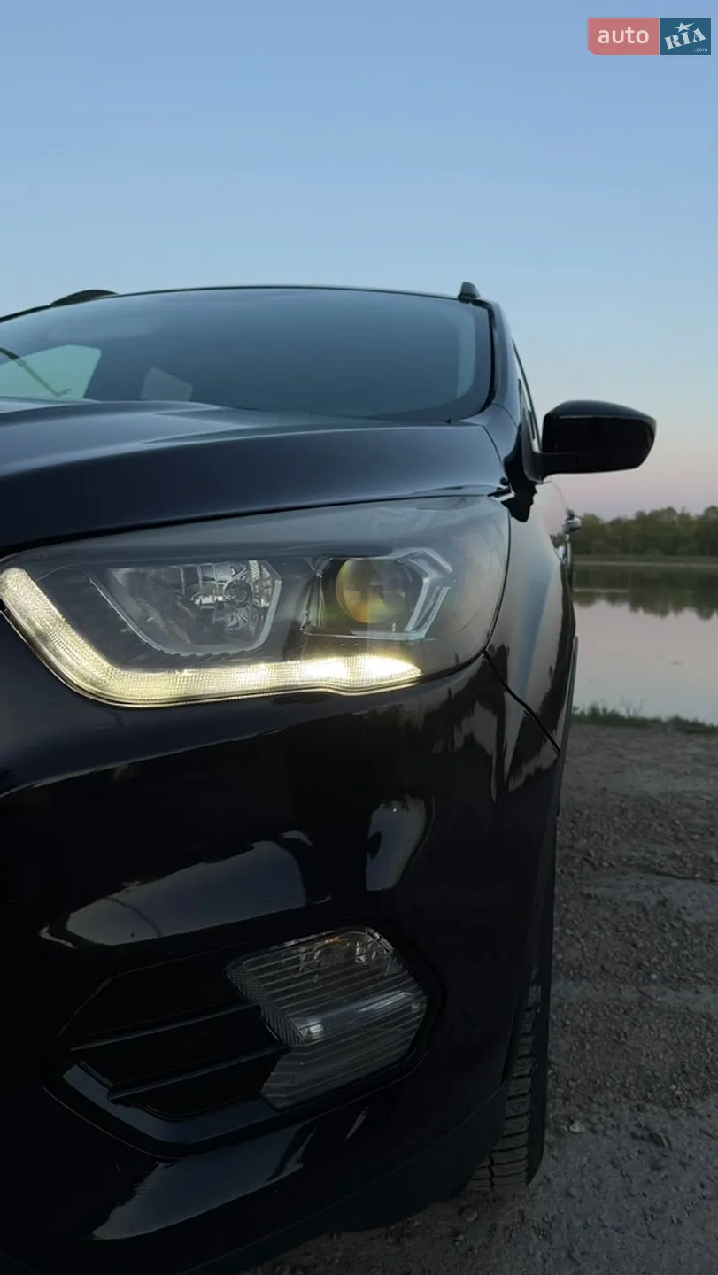 2017 Ford Escape - мініатюра 3