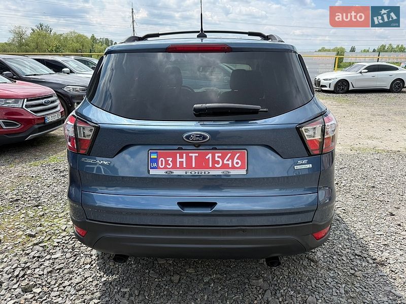 Внедорожник / Кроссовер Ford Escape 2018 в Полтаве