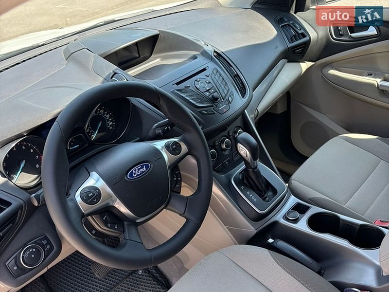 Внедорожник / Кроссовер Ford Escape 2012 в Запорожье