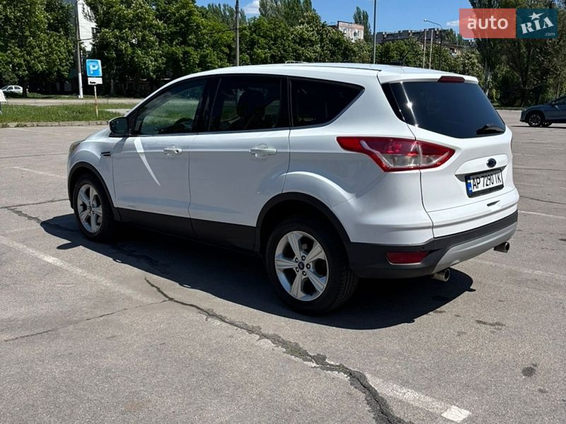 Внедорожник / Кроссовер Ford Escape 2012 в Запорожье