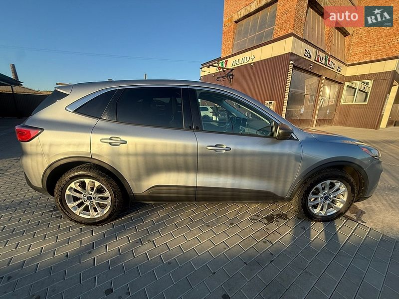Внедорожник / Кроссовер Ford Escape 2022 в Жидачове