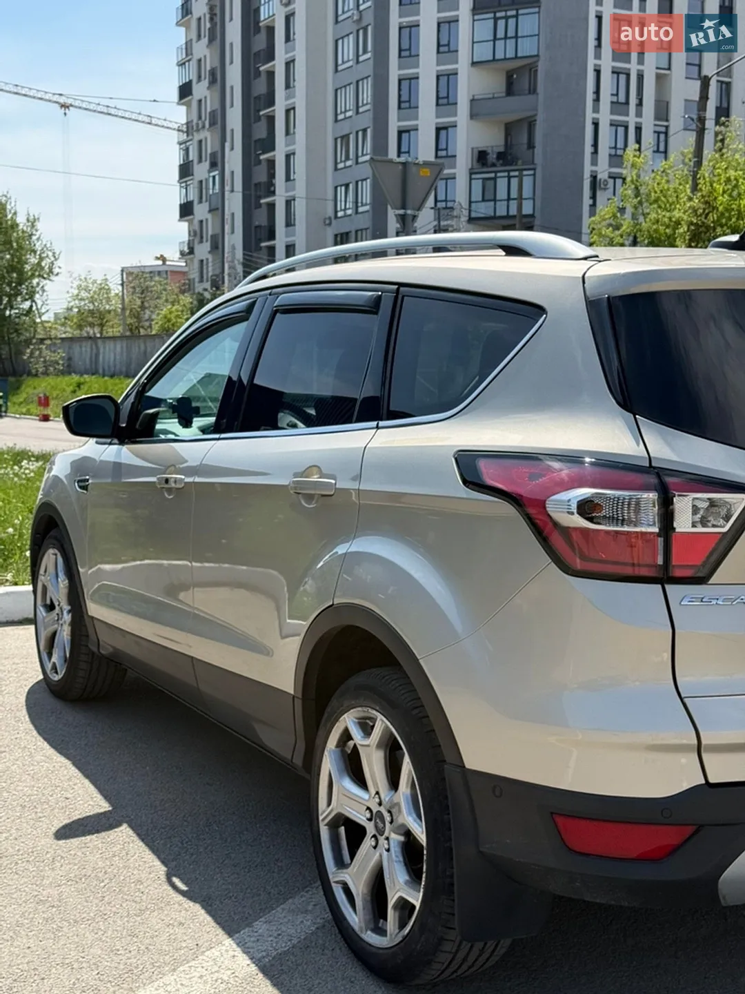 2016 Ford Escape - мініатюра 9