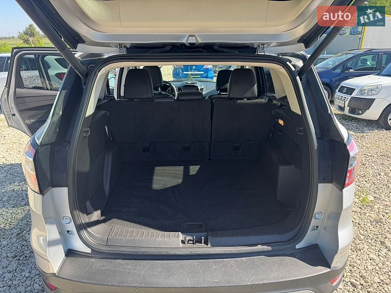 Внедорожник / Кроссовер Ford Escape 2018 в Городке