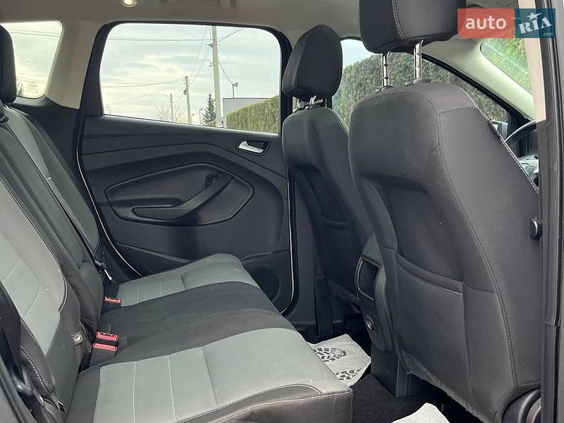 Внедорожник / Кроссовер Ford Escape 2015 в Львове