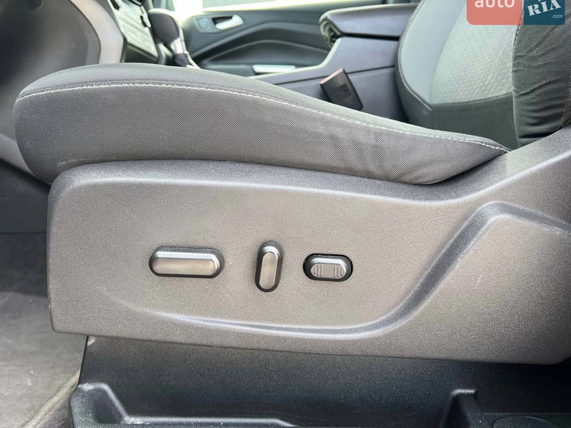 2017 Ford Escape - мініатюра 20