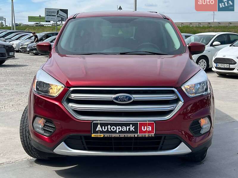 Внедорожник / Кроссовер Ford Escape 2017 в Львове
