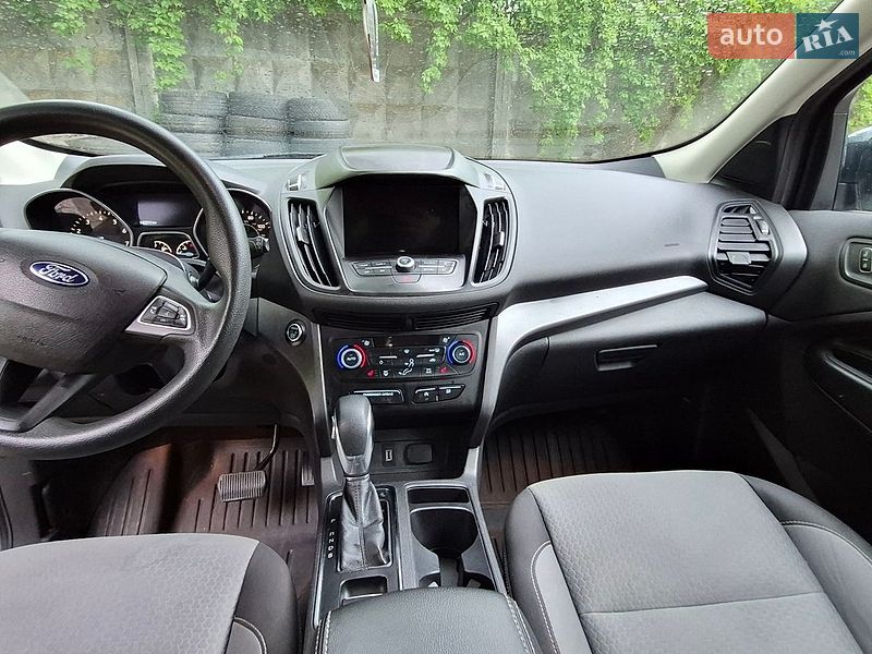 Позашляховик / Кросовер Ford Escape 2019 в Львові