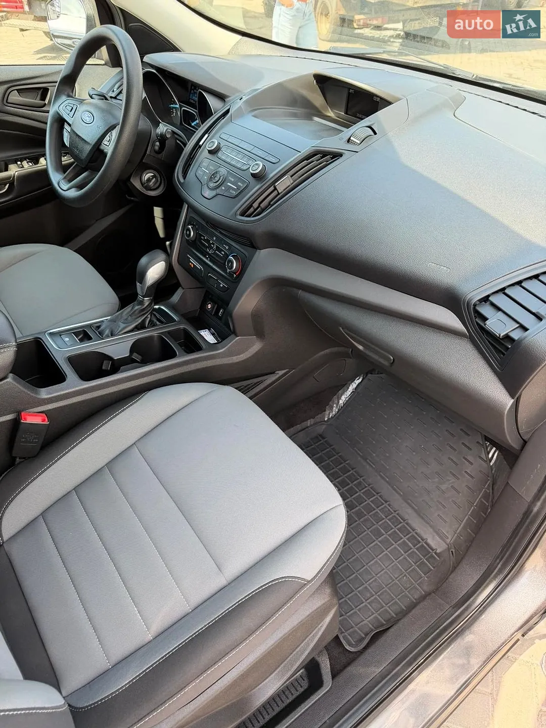 2019 Ford Escape - мініатюра 28