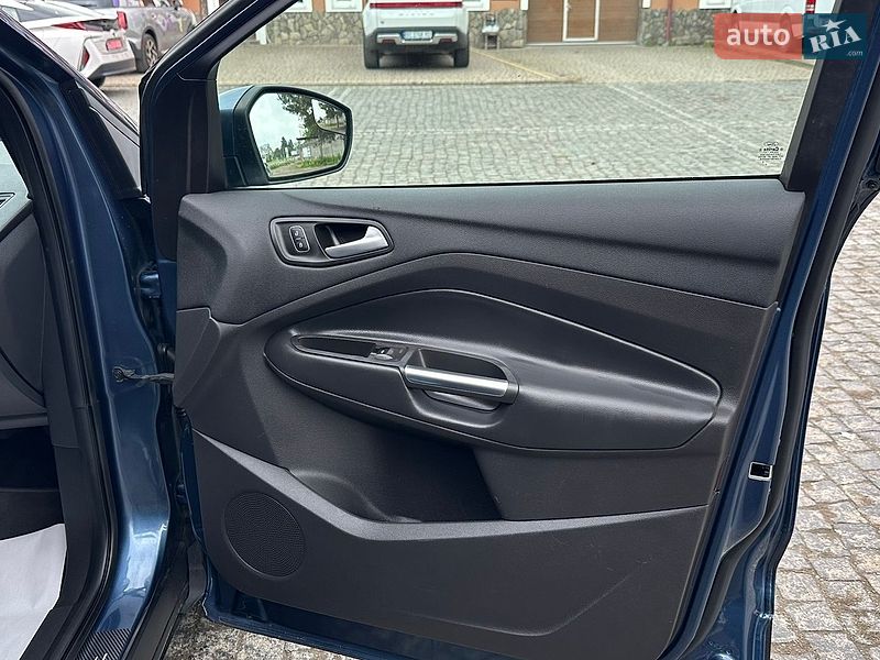 Внедорожник / Кроссовер Ford Escape 2018 в Самборе фото 97 Внедорожник / Кроссовер Ford Escape 2018 в Самборе