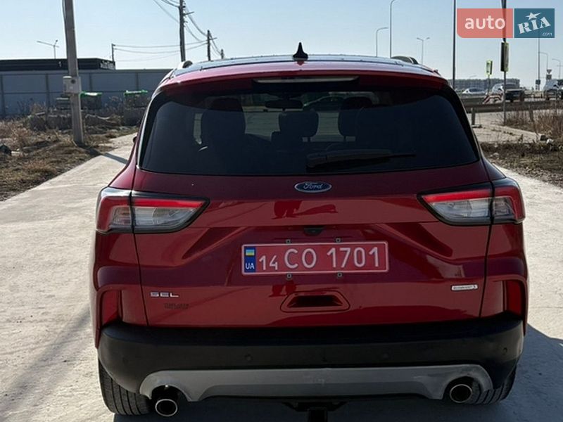 Позашляховик / Кросовер Ford Escape 2020 в Львові